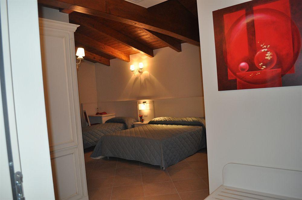 Hotel Centova ペルージャ エクステリア 写真