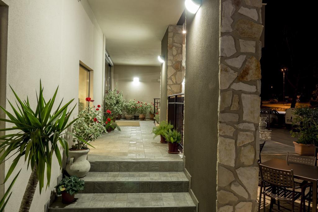 Hotel Centova ペルージャ エクステリア 写真